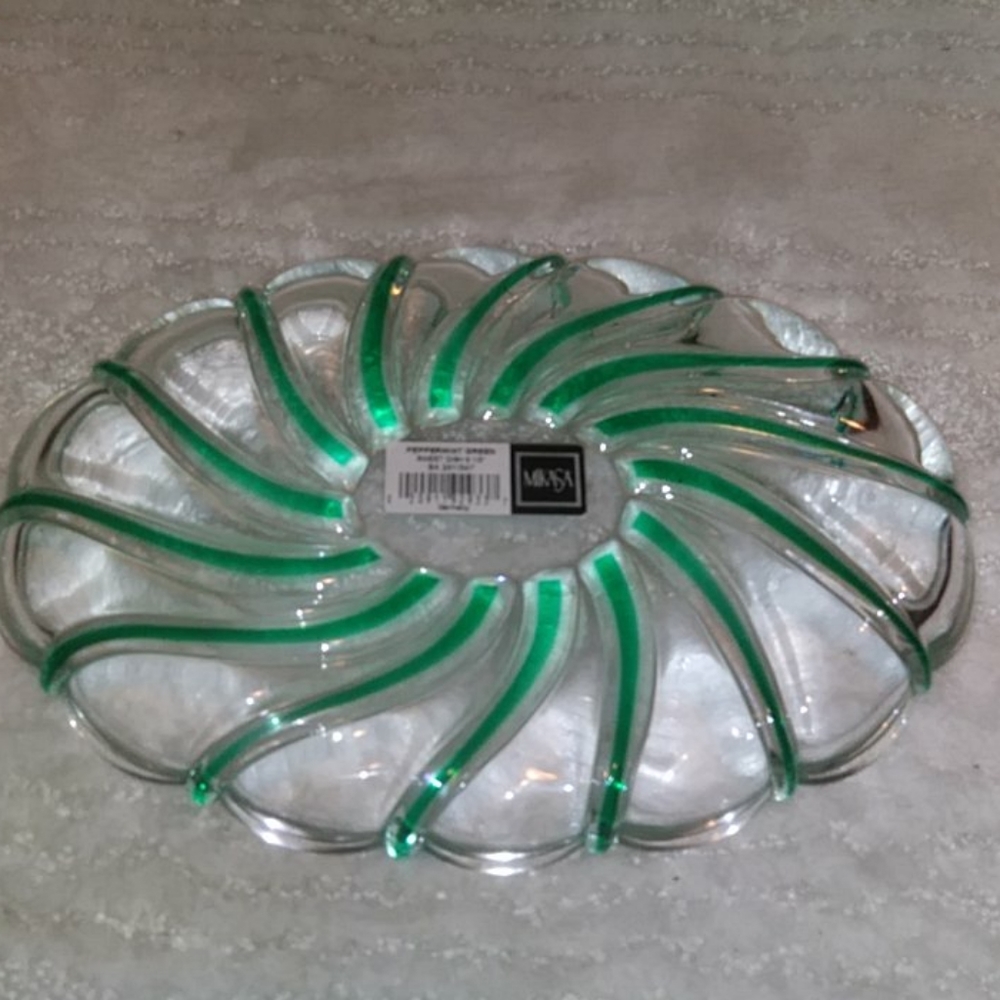 Mikasa green peppermint sweet dish - Picture 2 of 3